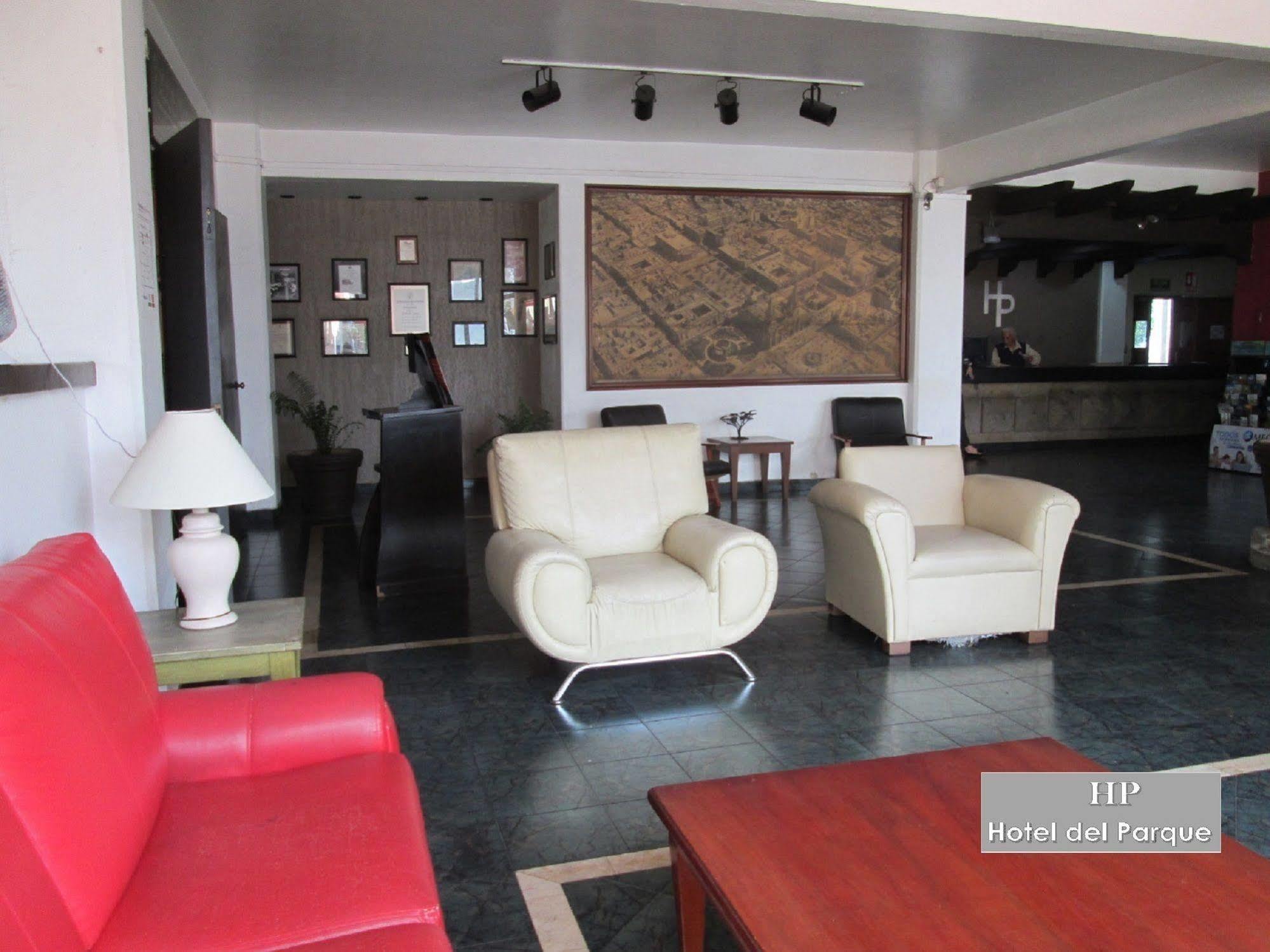 Hotel Del Parque Guadalajara Extérieur photo