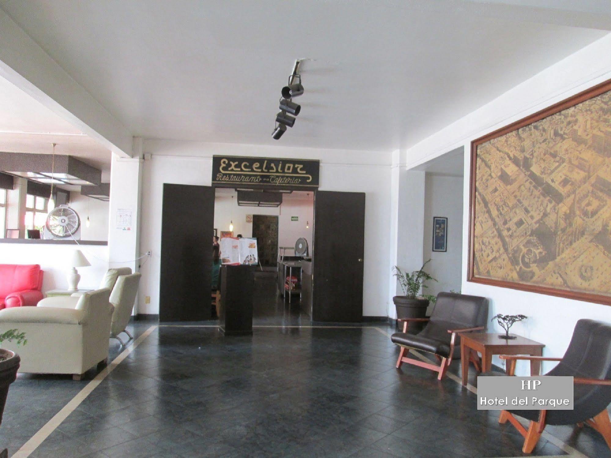 Hotel Del Parque Guadalajara Extérieur photo