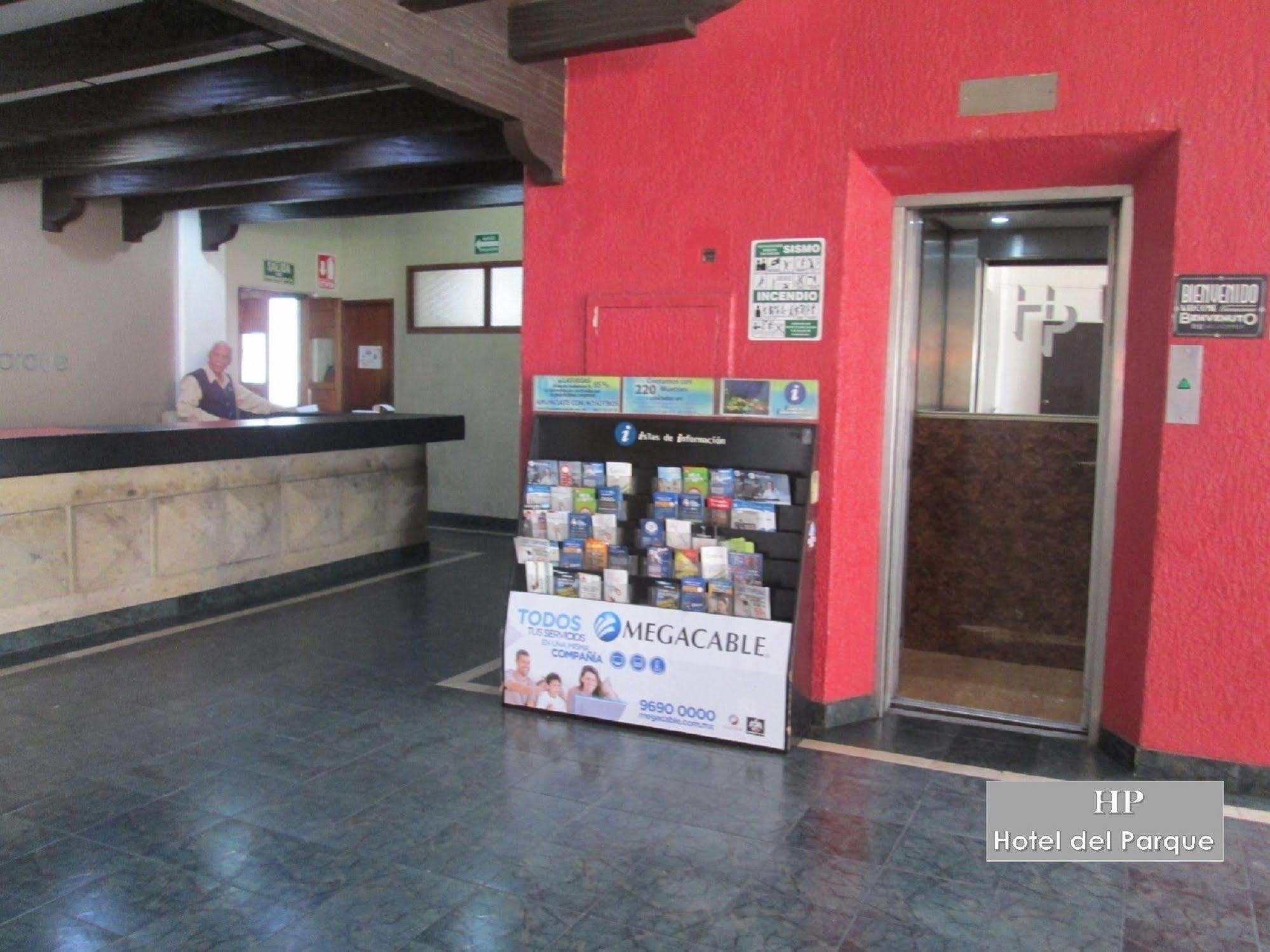 Hotel Del Parque Guadalajara Extérieur photo