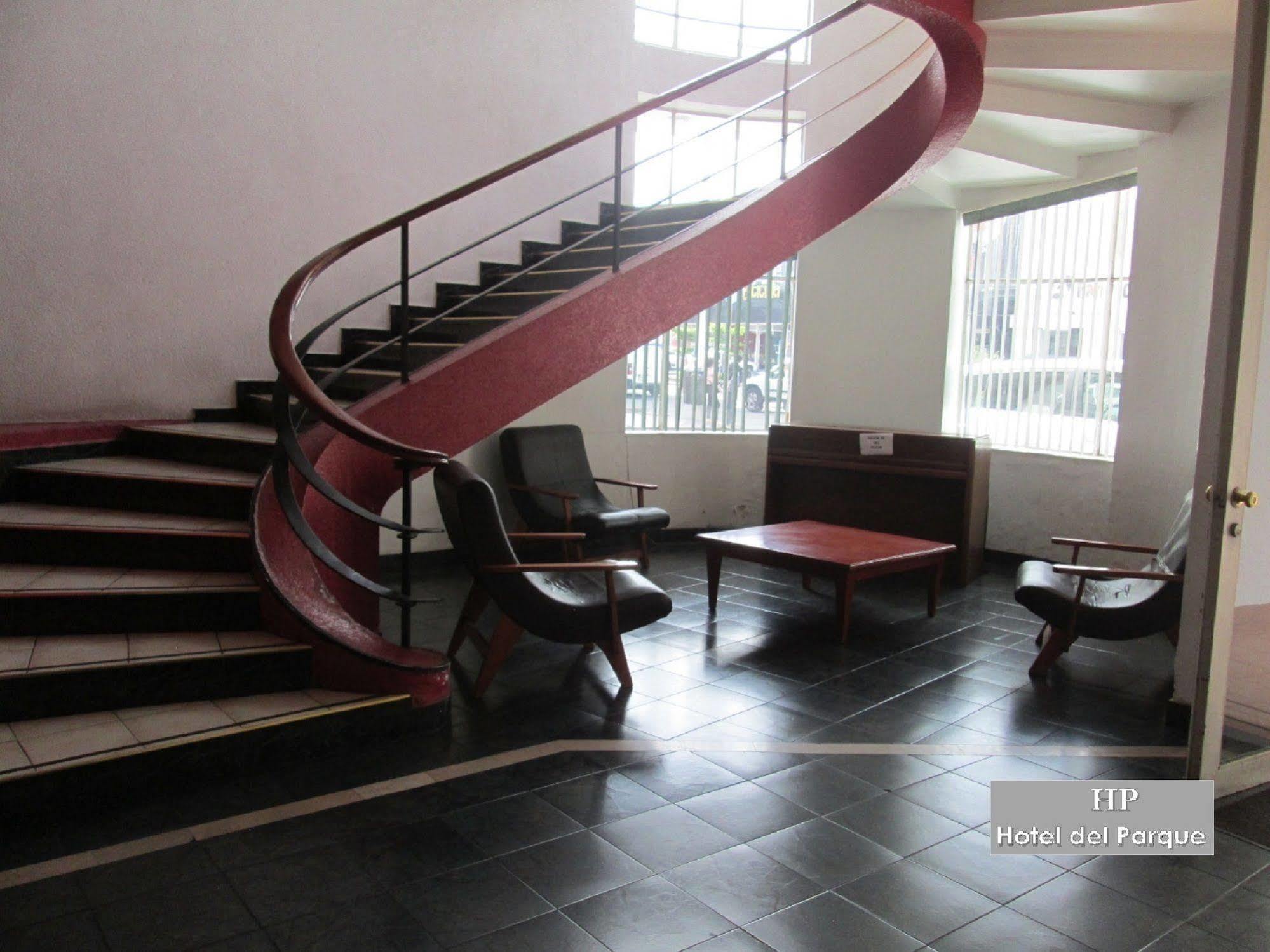 Hotel Del Parque Guadalajara Extérieur photo